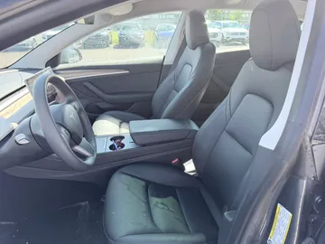2023 Tesla Model 3 - image 8