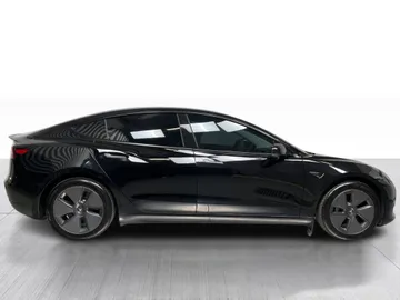 2023 Tesla Model 3 - image 2