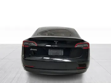 2023 Tesla Model 3 - image 12
