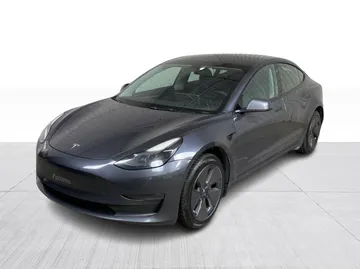 2023 Tesla Model 3 - image 9