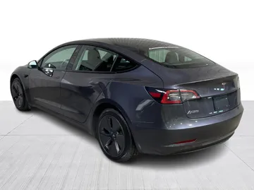 2023 Tesla Model 3 - image 11