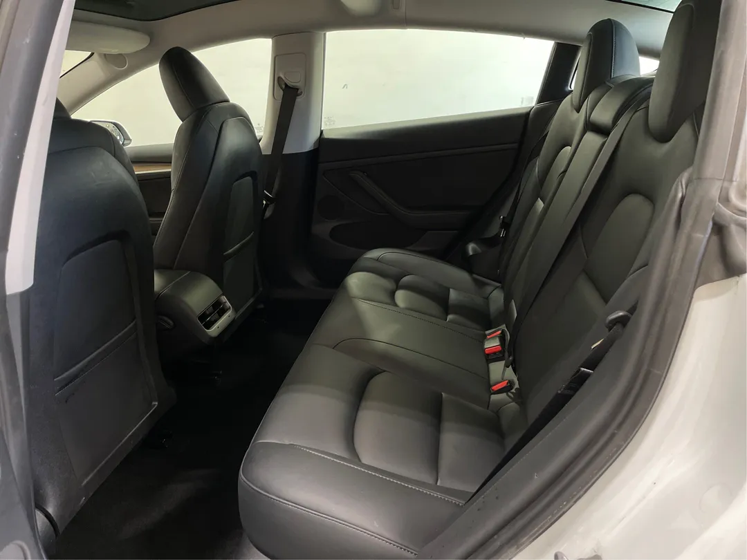 2023 Tesla Model 3 Standard range, photo 10