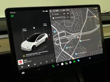 2023 Tesla Model 3 - image 25