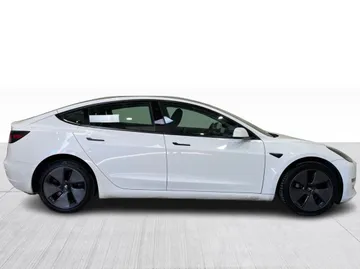 2023 Tesla Model 3 - image 2