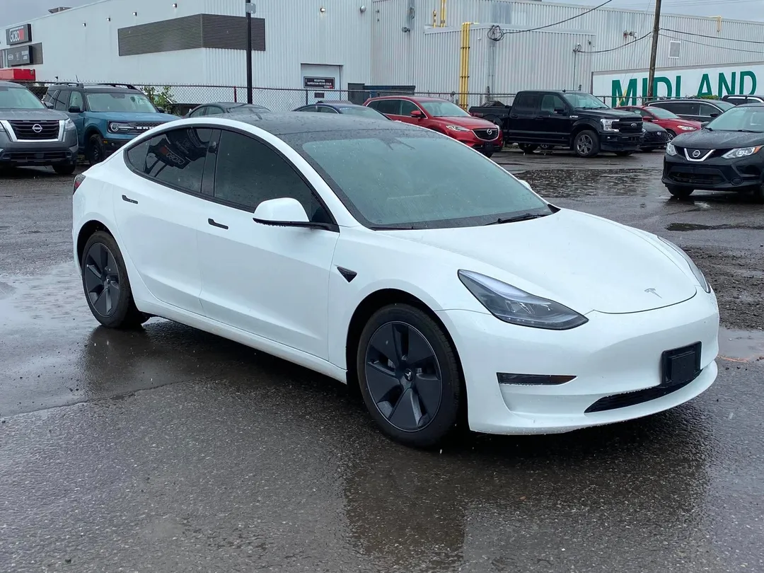Tesla Model 3 2023 à vendre - photo 1