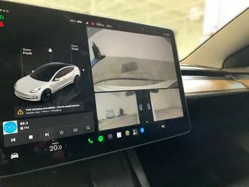 2023 Tesla Model 3 - image 21