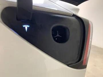 2023 Tesla Model 3 - image 20