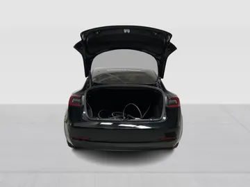 2023 Tesla Model 3 - image 13