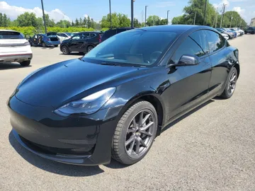 2023 Tesla Model 3 - image 3