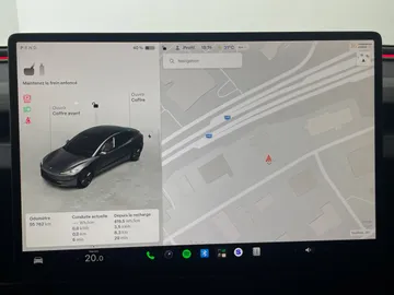 2024 Tesla Model 3 - image 22