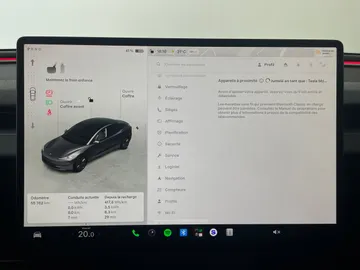 2024 Tesla Model 3 - image 30
