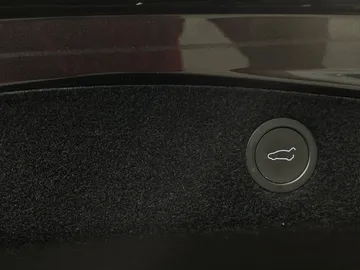2024 Tesla Model 3 - image 26
