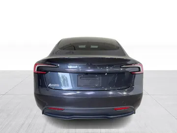 2024 Tesla Model 3 - image 12