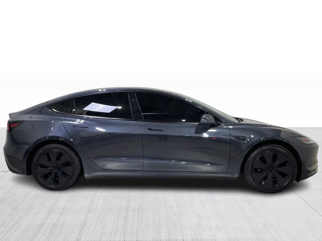 Tesla Model 3 2024 à vendre - photo 2