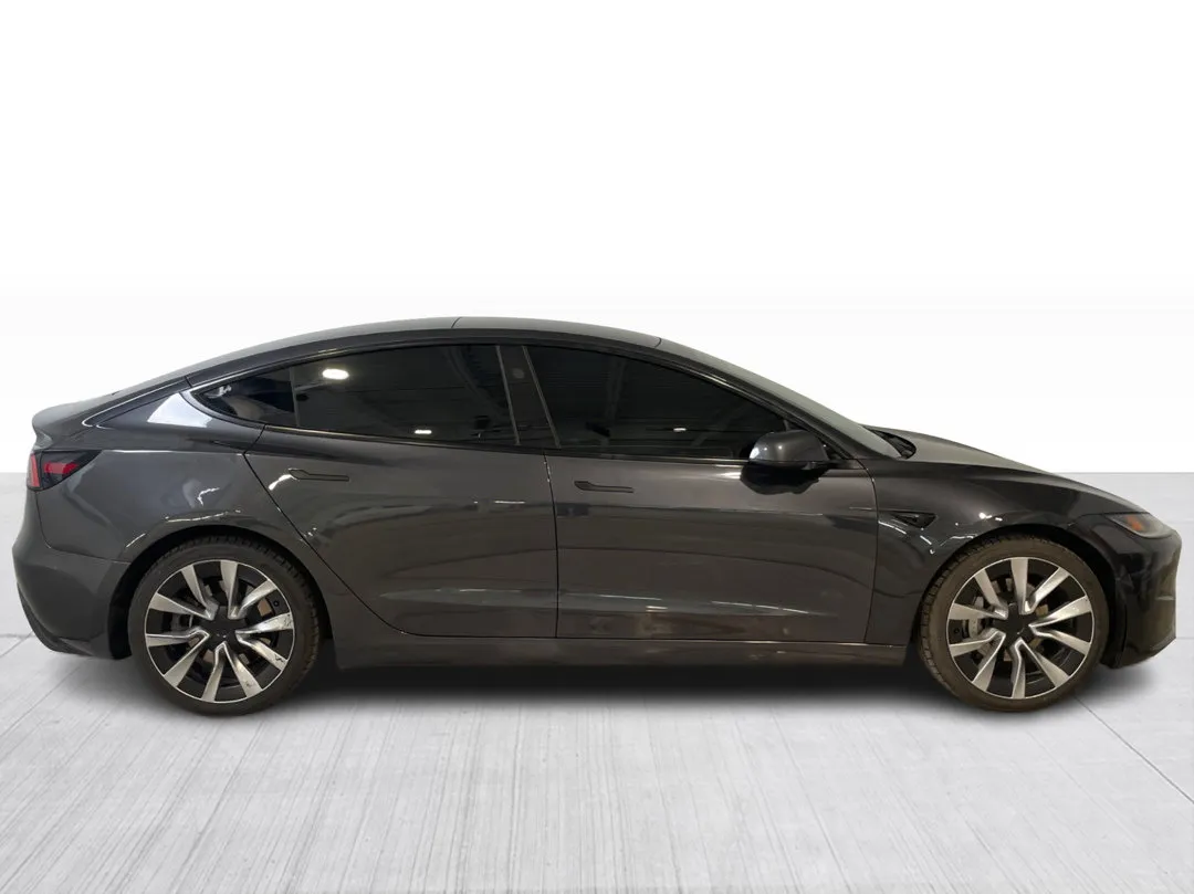Tesla Model 3 2024 à vendre - photo 2