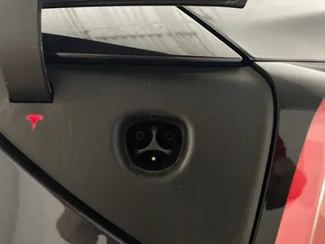 2024 Tesla Model 3 - image 21