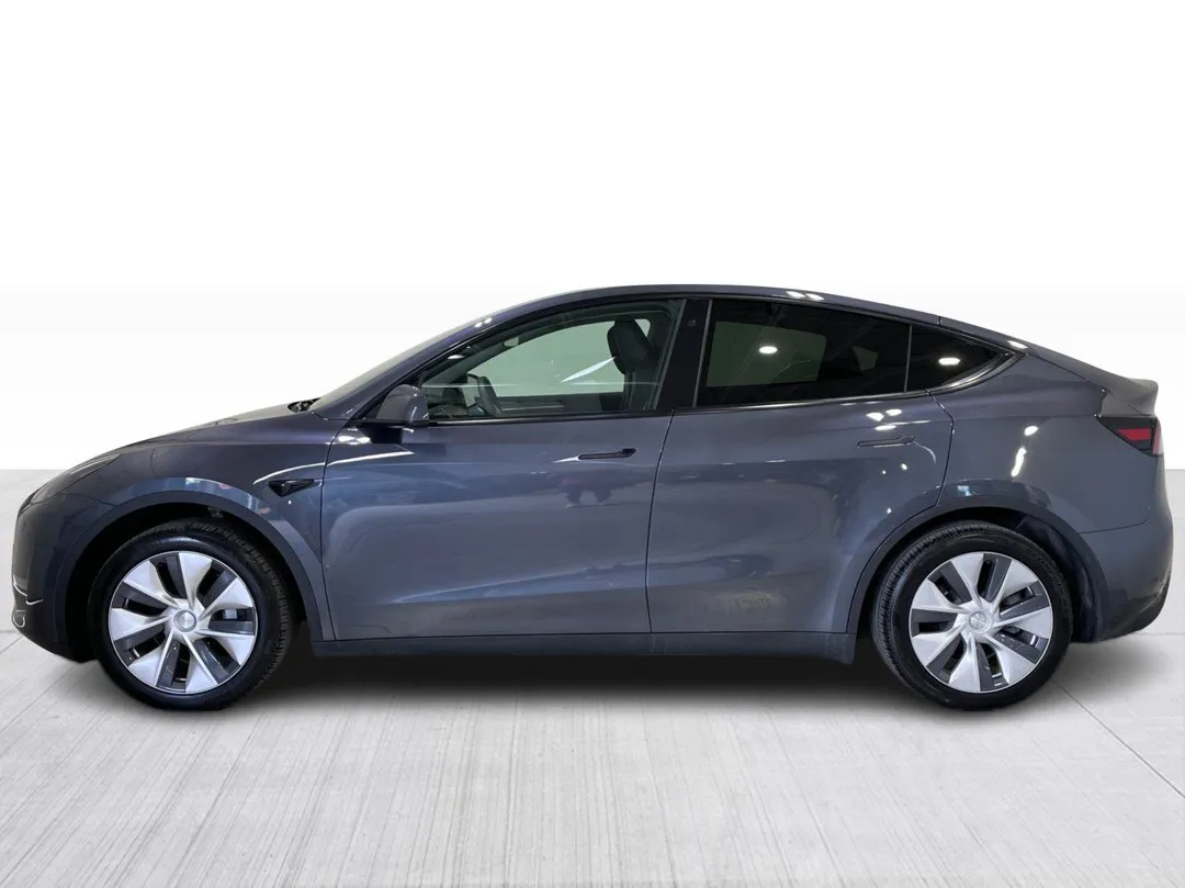 Tesla Model Y 2023, photo 9