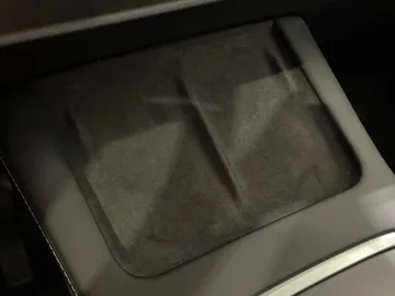 2023 Tesla Model Y - image 22