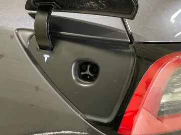 2023 Tesla Model Y - image 27