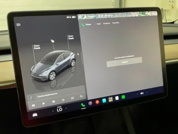 2023 Tesla Model Y - image 21