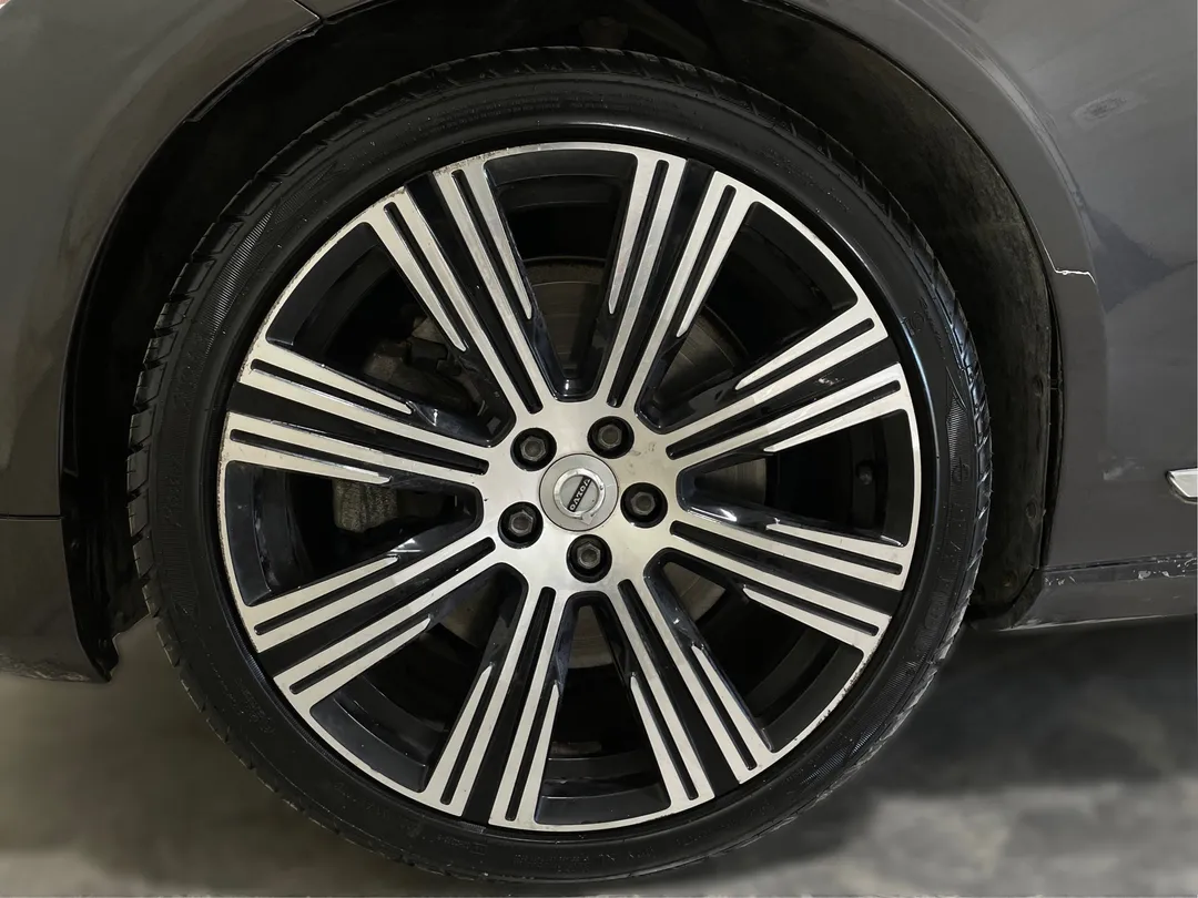 2021 Volvo S90 — photo 6