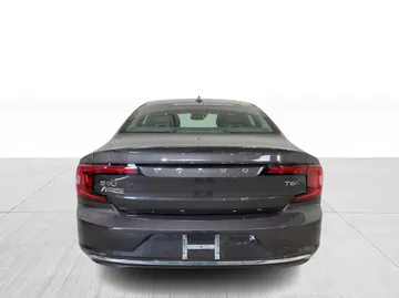 2021 Volvo S90 - image 13