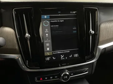2021 Volvo S90 - image 33