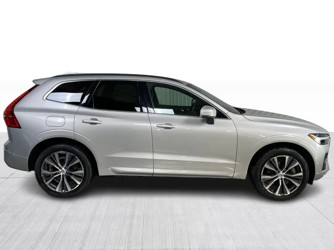 2022 Volvo XC60 for sale - photo 2
