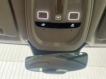 2022 Volvo XC60 - image 17