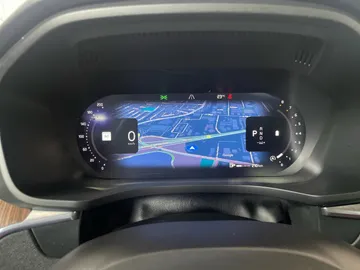 2022 Volvo XC60 - image 18