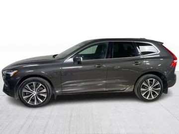 2022 Volvo XC60 - image 11