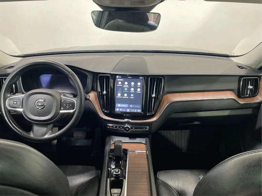 2022 Volvo XC60 — photo 4