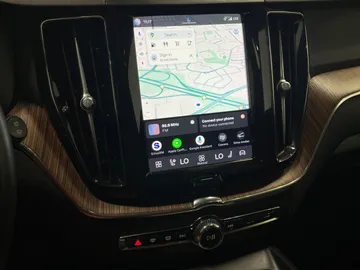 2022 Volvo XC60 - image 33