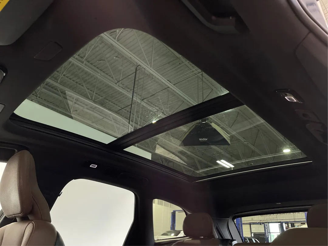 2022 Volvo XC60 — photo 5