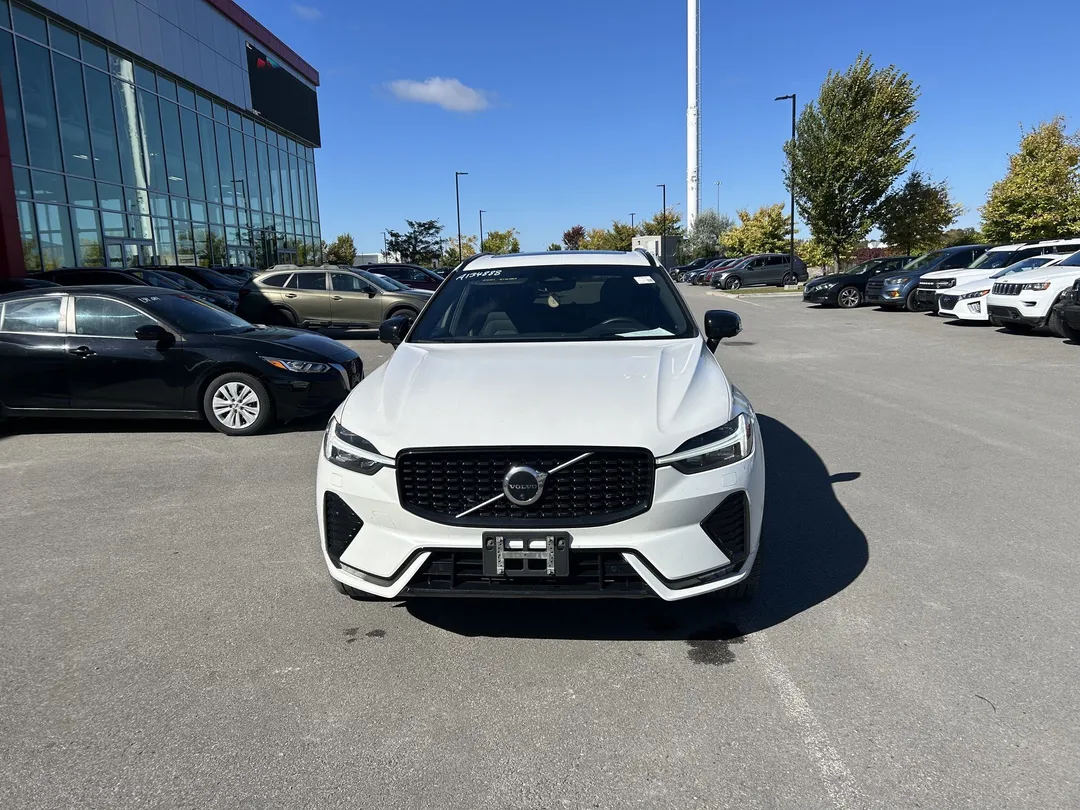 2022 Volvo XC60 for sale - photo 2