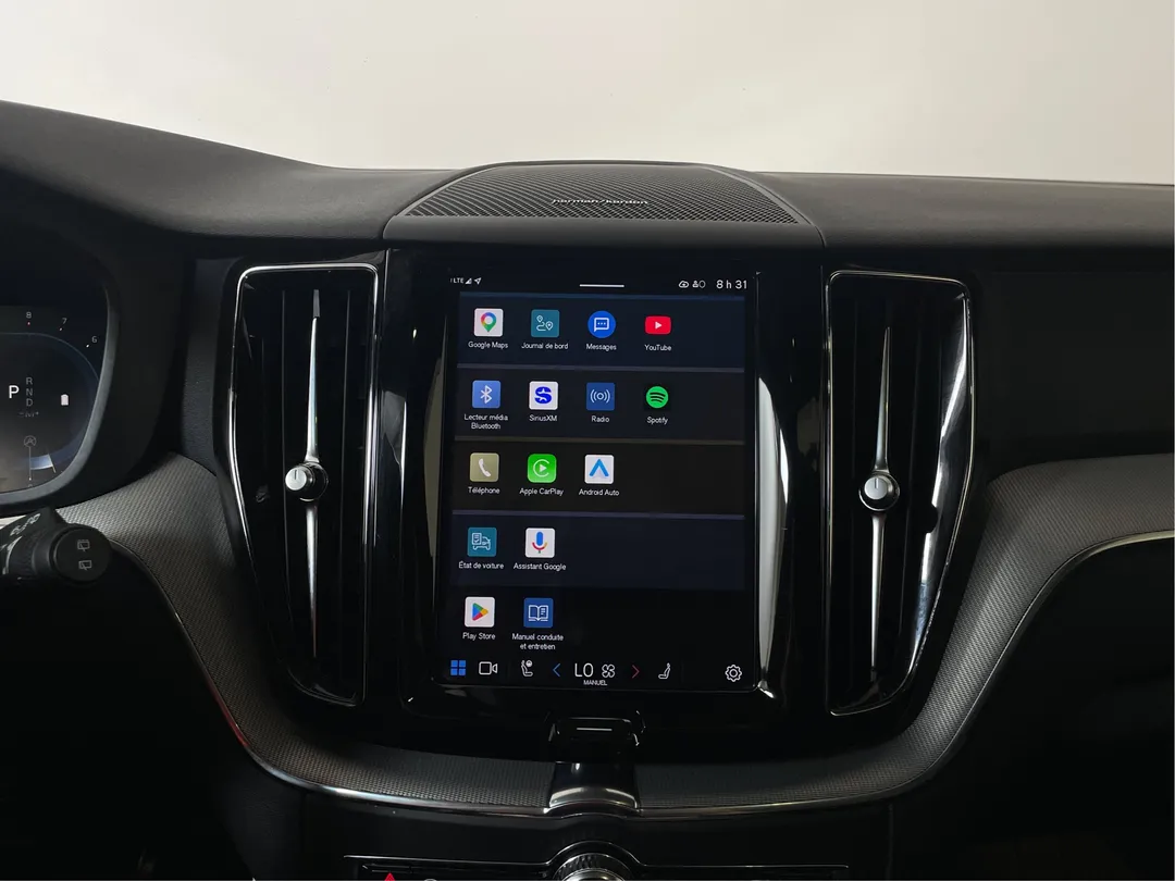 2022 Volvo XC60 — photo 7