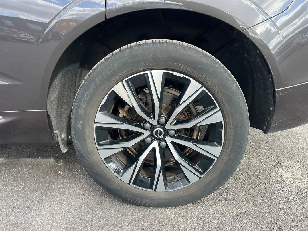 2023 Volvo XC60 Plus Bright Theme AWD, photo 7