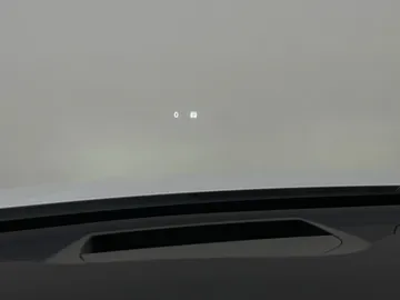 2023 Volvo XC60 - image 26