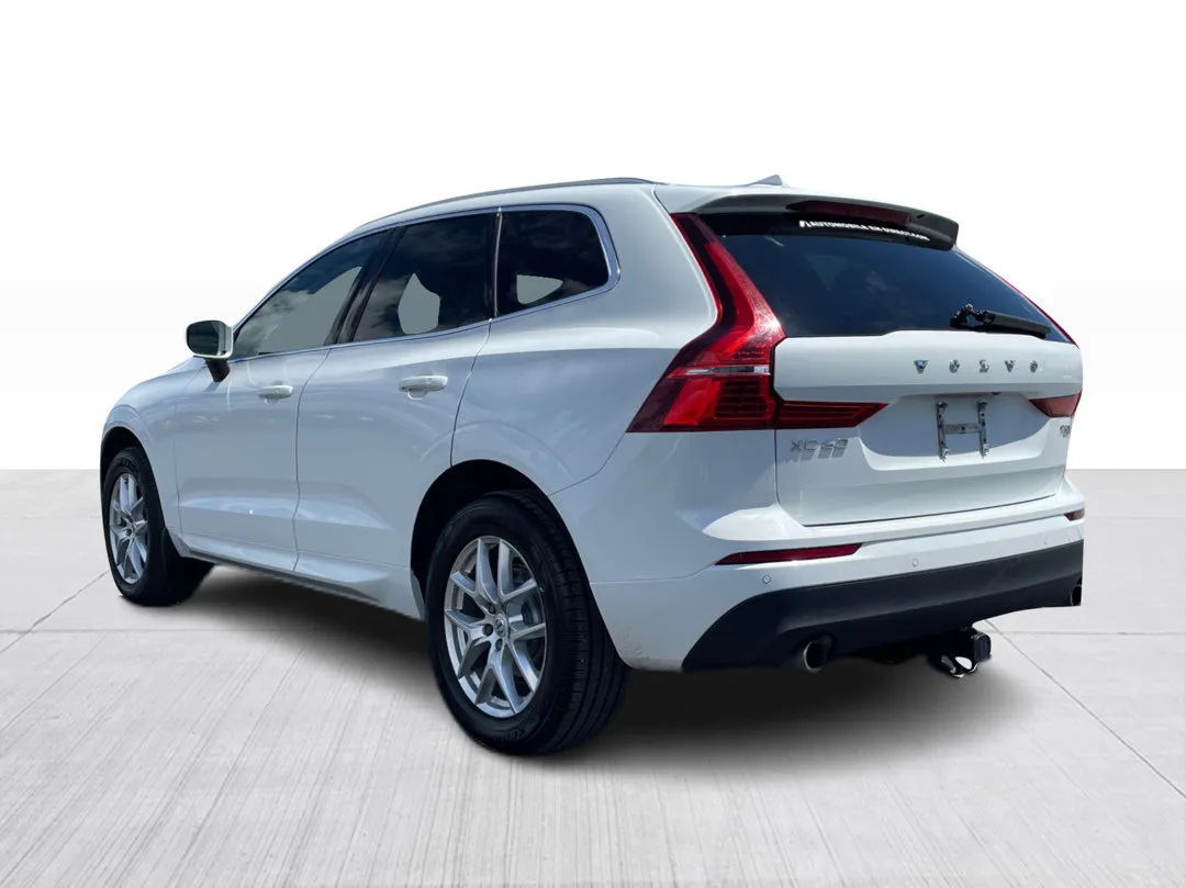 2021 Volvo XC60 Momentum AWD, photo 10