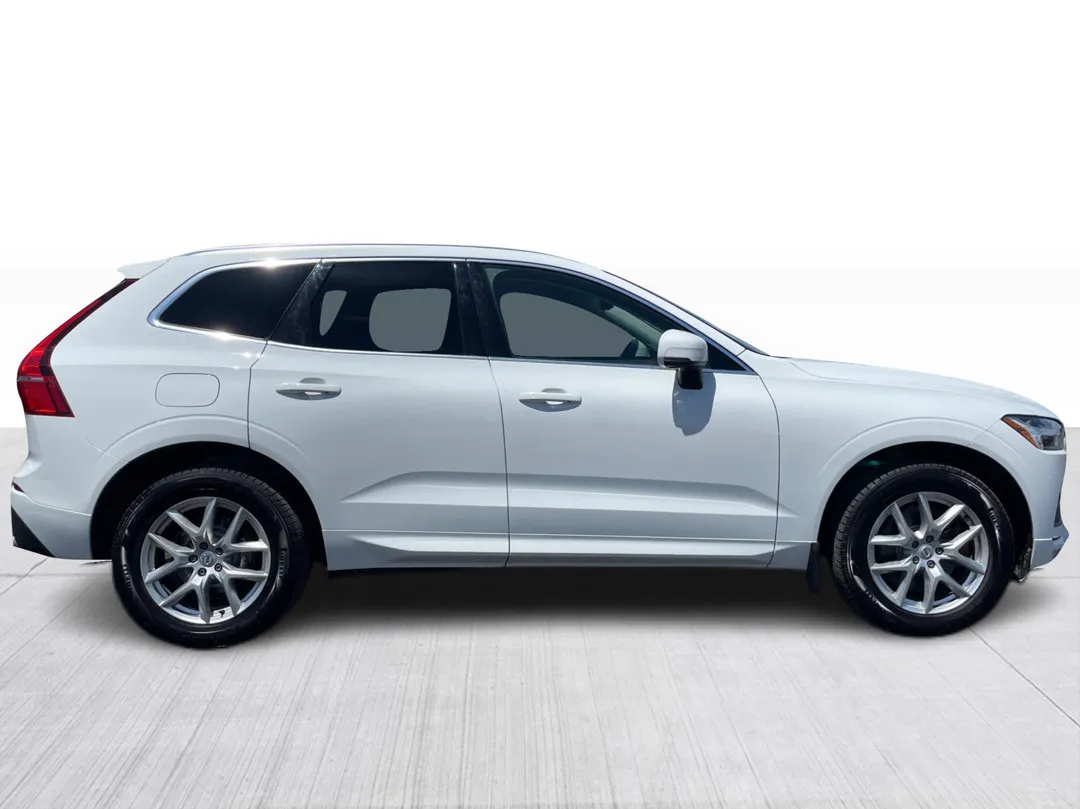 2021 Volvo XC60 — photo 2