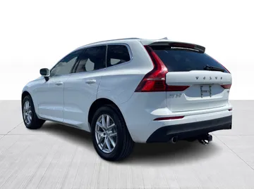 2021 Volvo XC60 - image 11