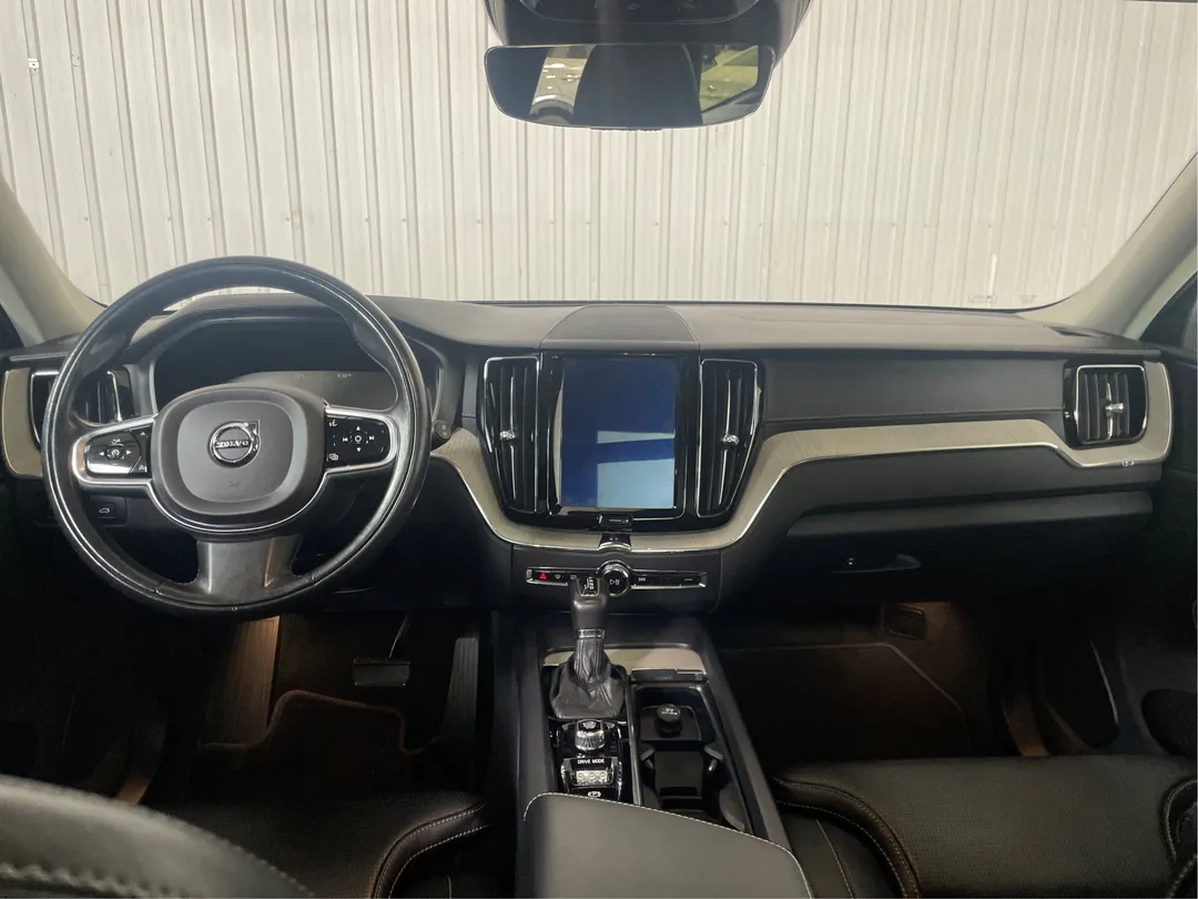 2019 Volvo XC60 — photo 4