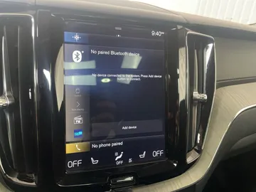2019 Volvo XC60 - image 30