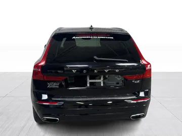 2019 Volvo XC60 - image 12
