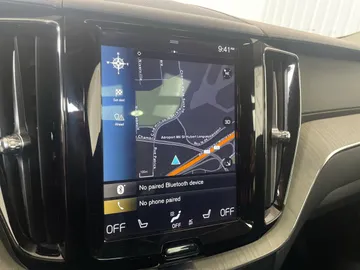 2019 Volvo XC60 - image 24