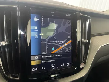 2019 Volvo XC60 - image 24