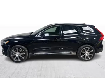 2019 Volvo XC60 - image 10