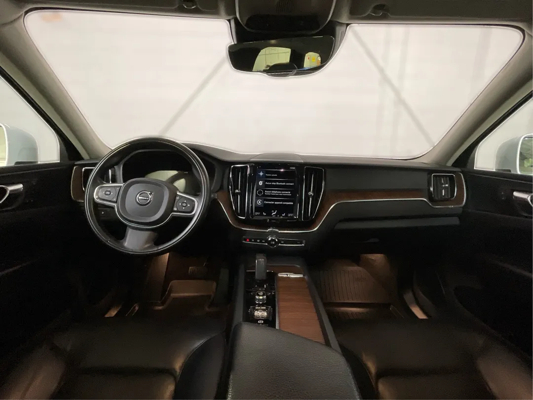 2021 Volvo XC60 — photo 4