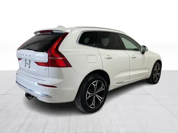 2022 Volvo XC60 Recharge - image 15