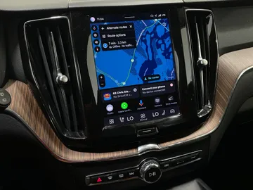 2022 Volvo XC60 Recharge - image 31